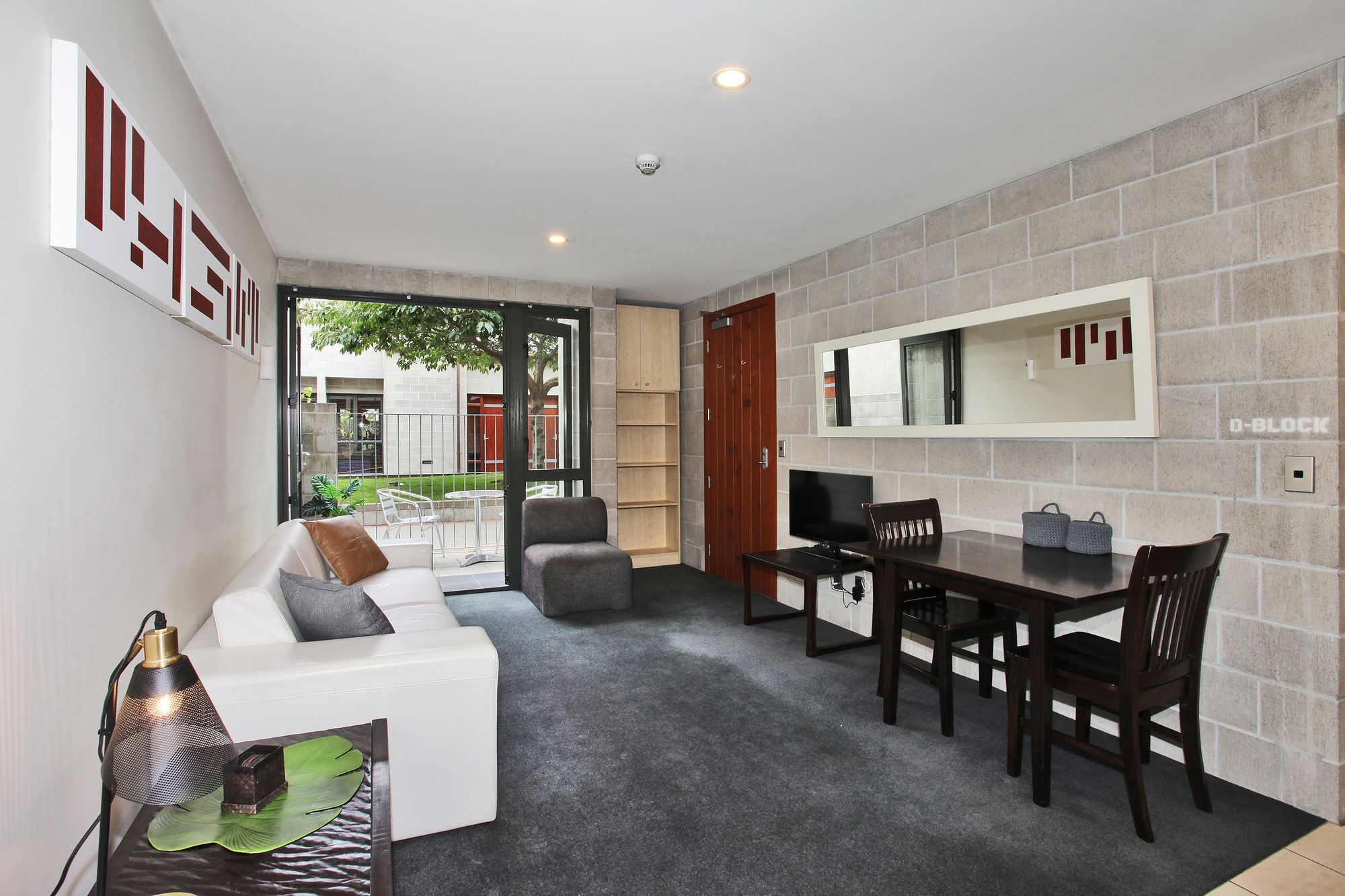 Number 1 - Chic Inner City Rooms Christchurch Ngoại thất bức ảnh